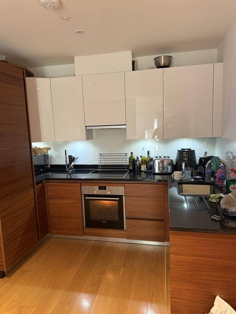 Room - East Village- Stratford LDN