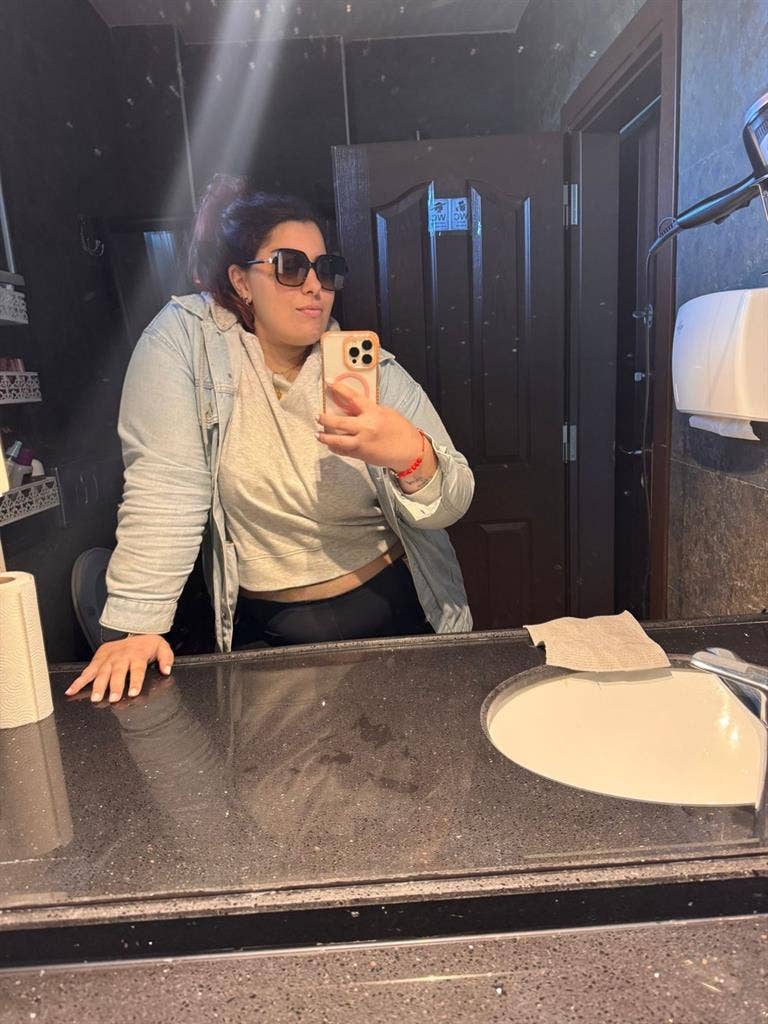 BAYAN EV ARKADAŞI ARIYORUM