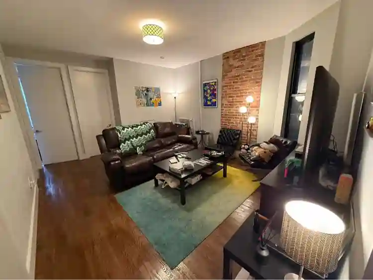 (m) looking for new third