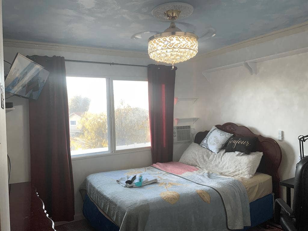 Lrge, Fully Furnished Single Bdroom