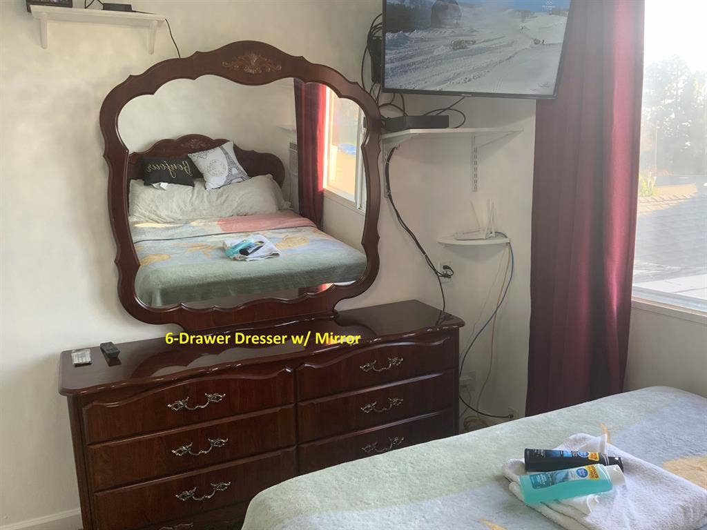 Lrge, Fully Furnished Single Bdroom