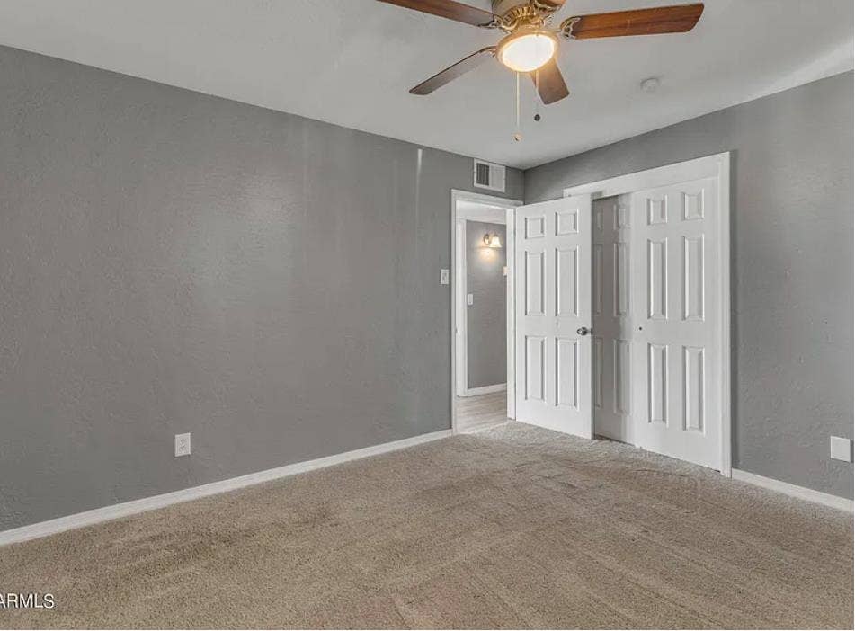 Looking for Roommate DT Chandler