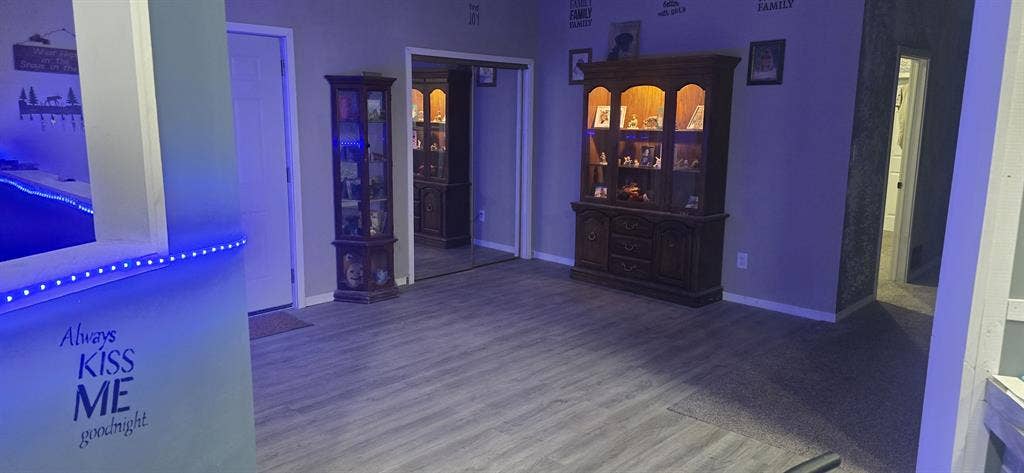 Room for rent seek female renter