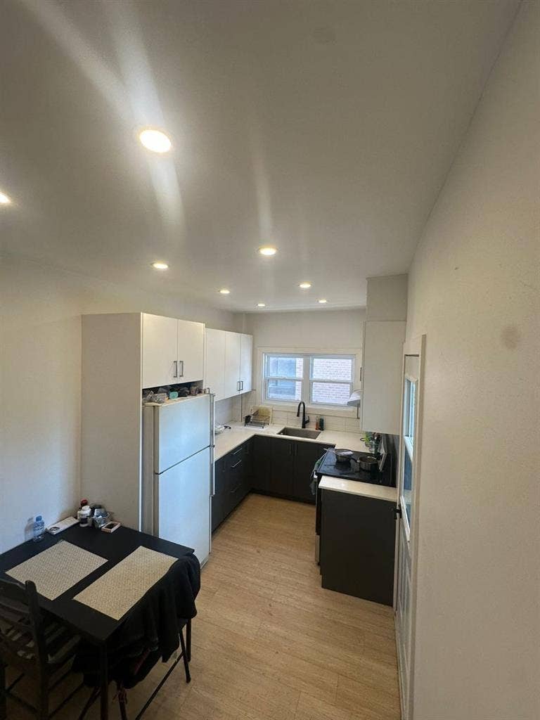 Chambre $ pour femmes