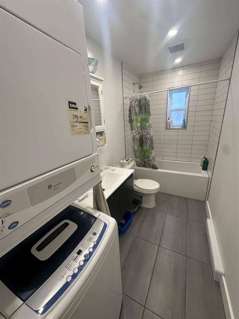 Chambre $ pour femmes