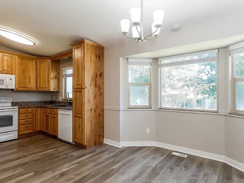 BEAUTIFUL HOUSE FOR RENT 🏡