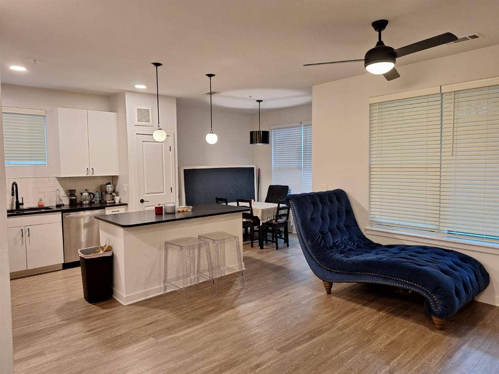 Room in North Charleston