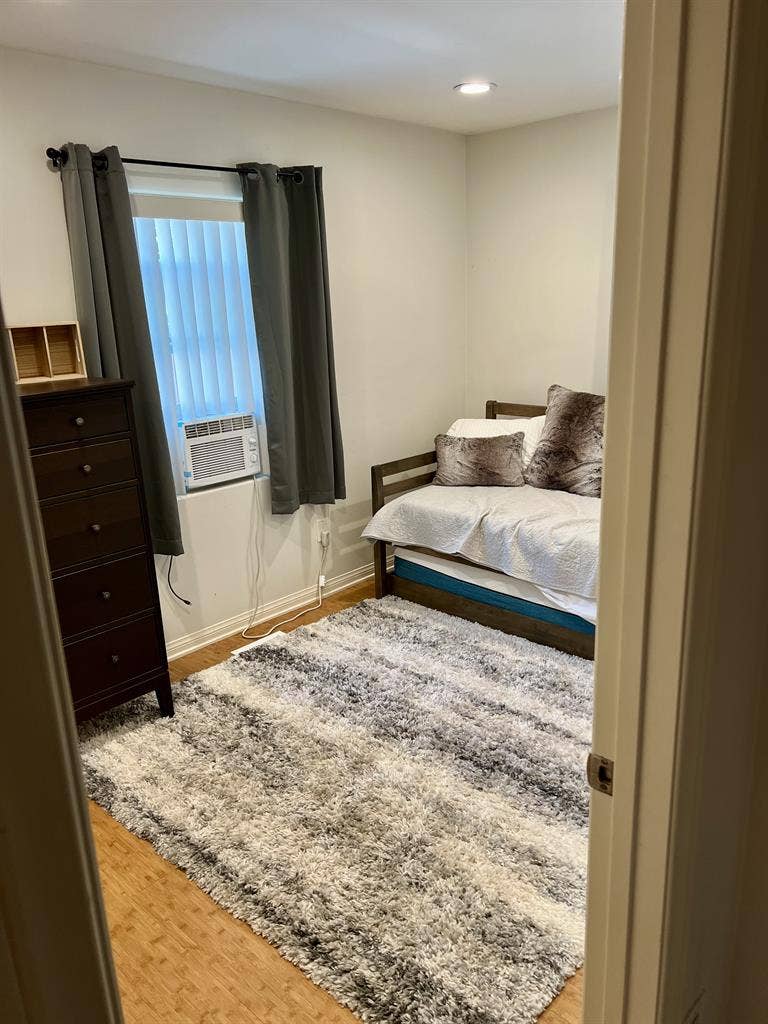 New Listing North Park - Roommate