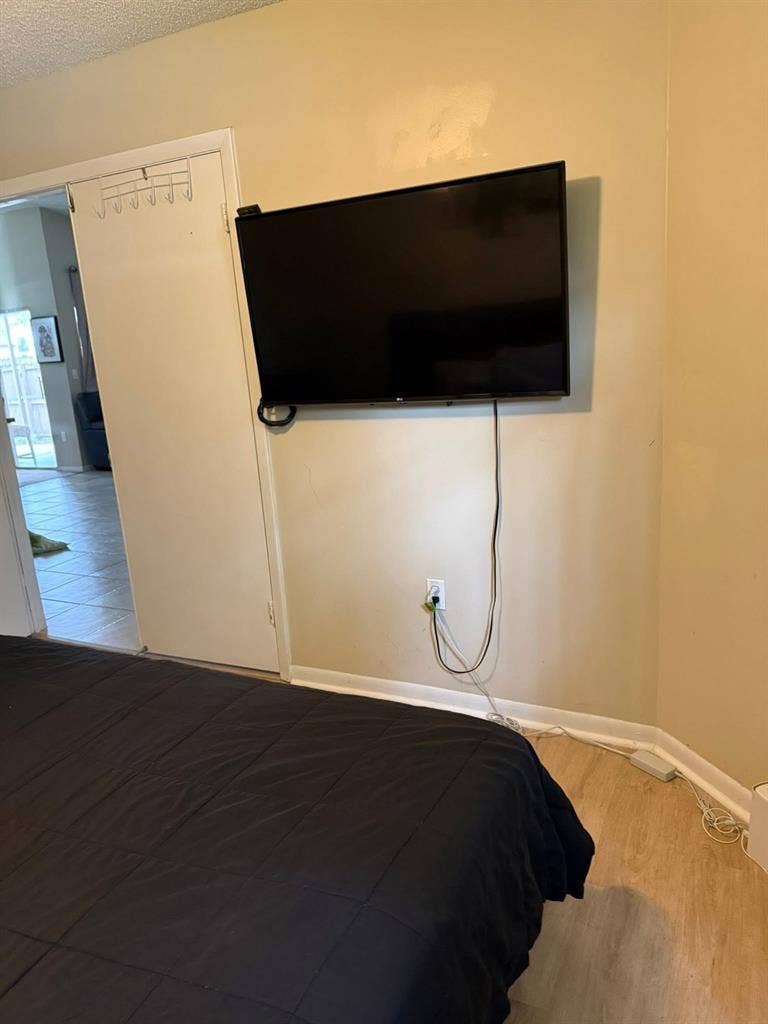 Room in Coconut Creek, Gated-Pool