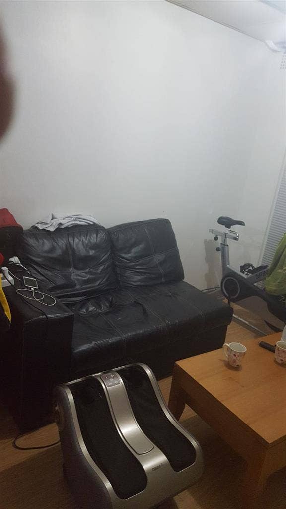 Looking for a male flatmate