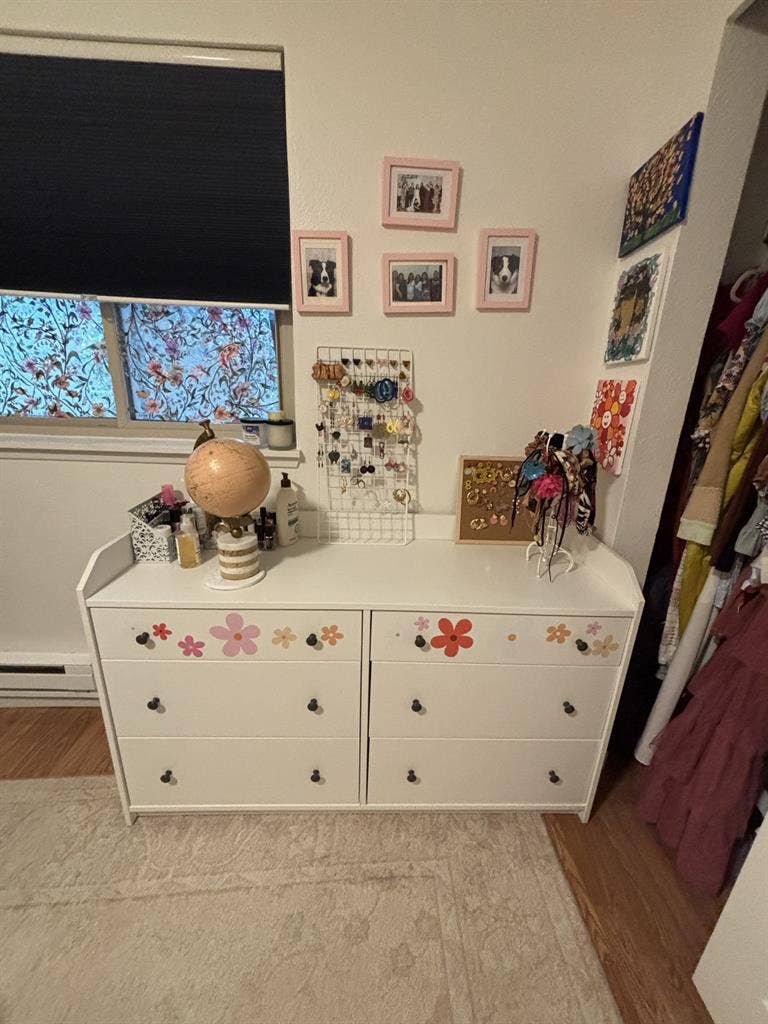 Room in West Seattle Flex Move In