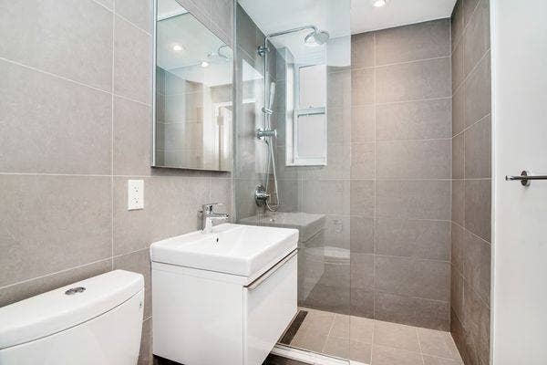 High-end STUDIO, great finishes