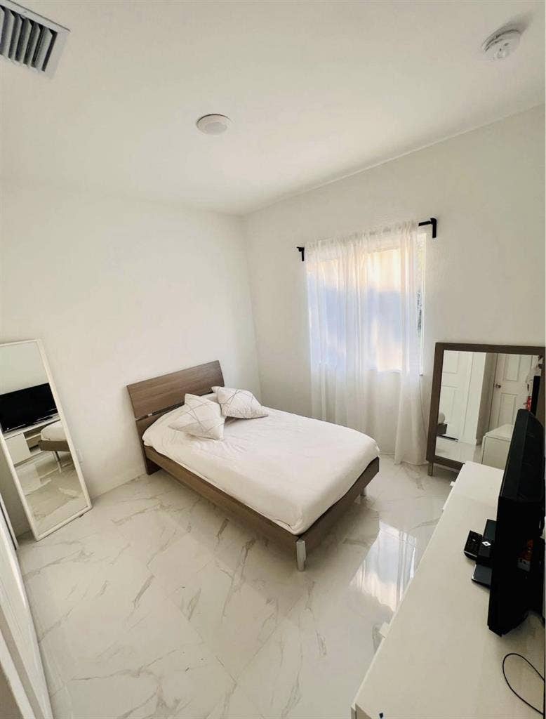 For rent  All bills included