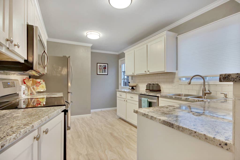 Beautiful home in North Tacoma!