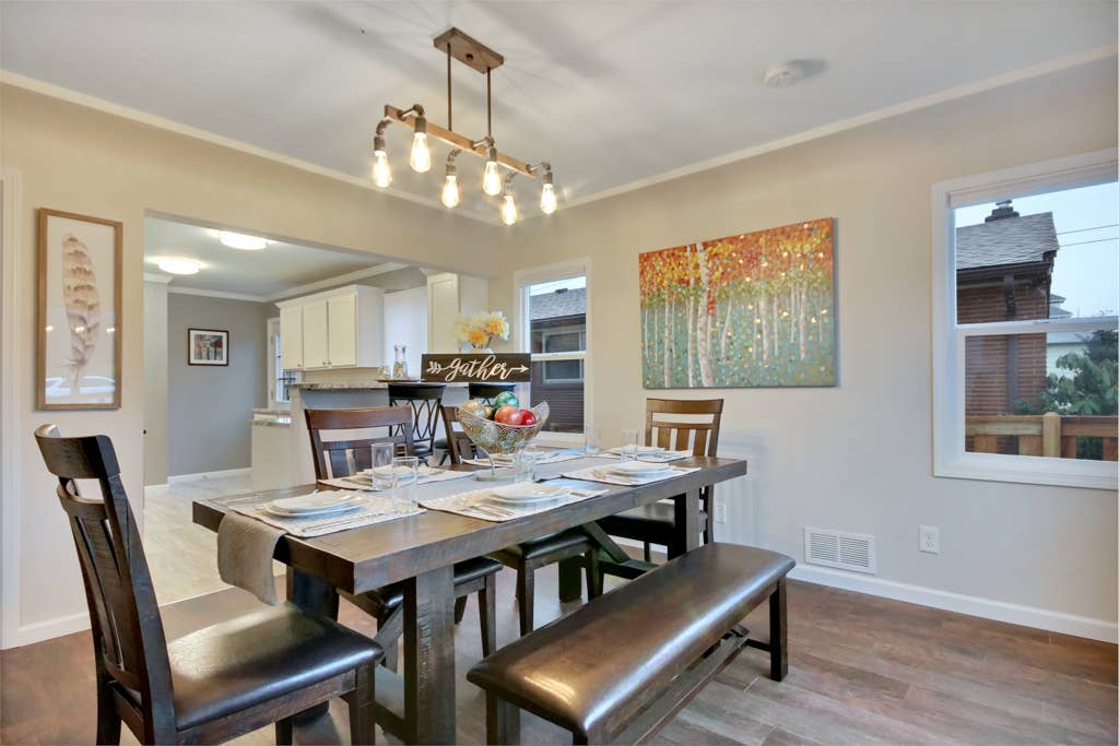 Beautiful home in North Tacoma!