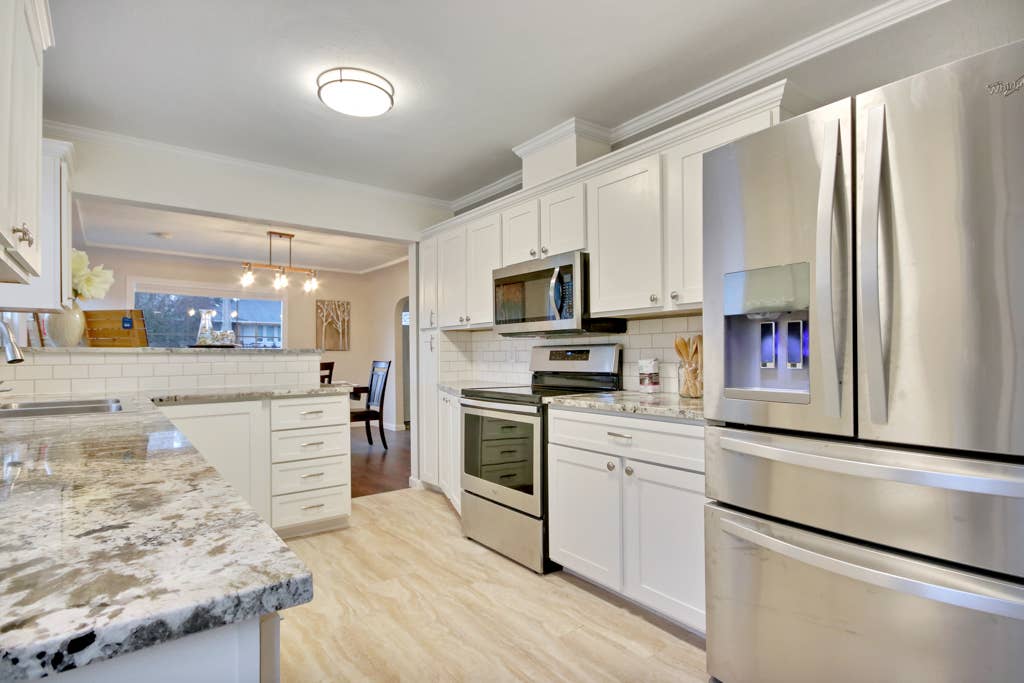 Beautiful home in North Tacoma!