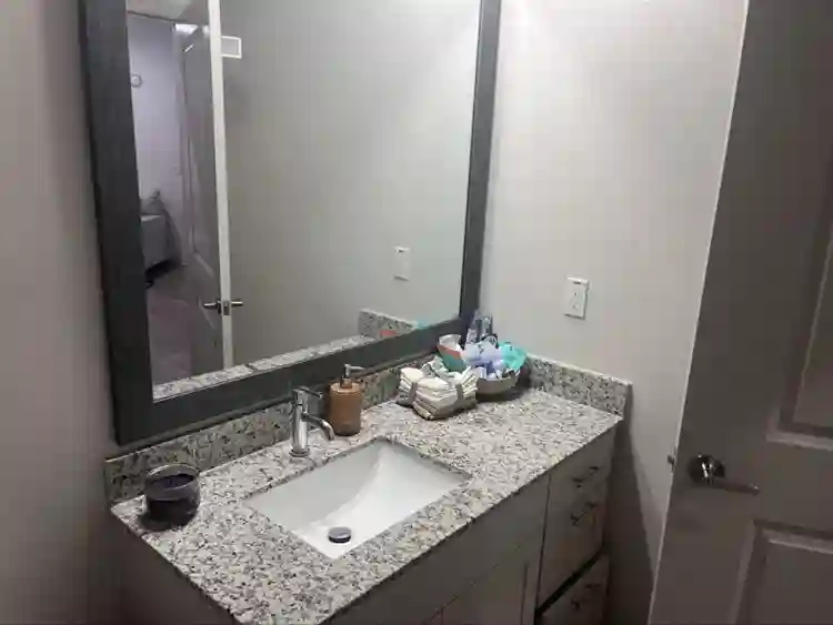 Short term and free month