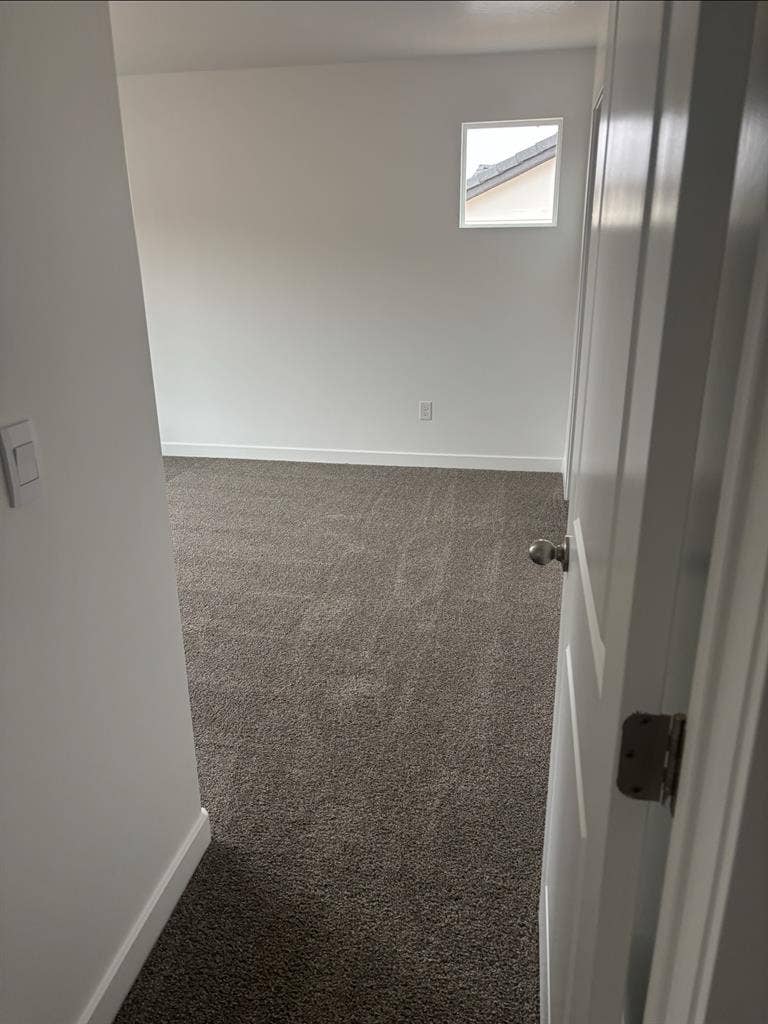 Large room with walk in closet
