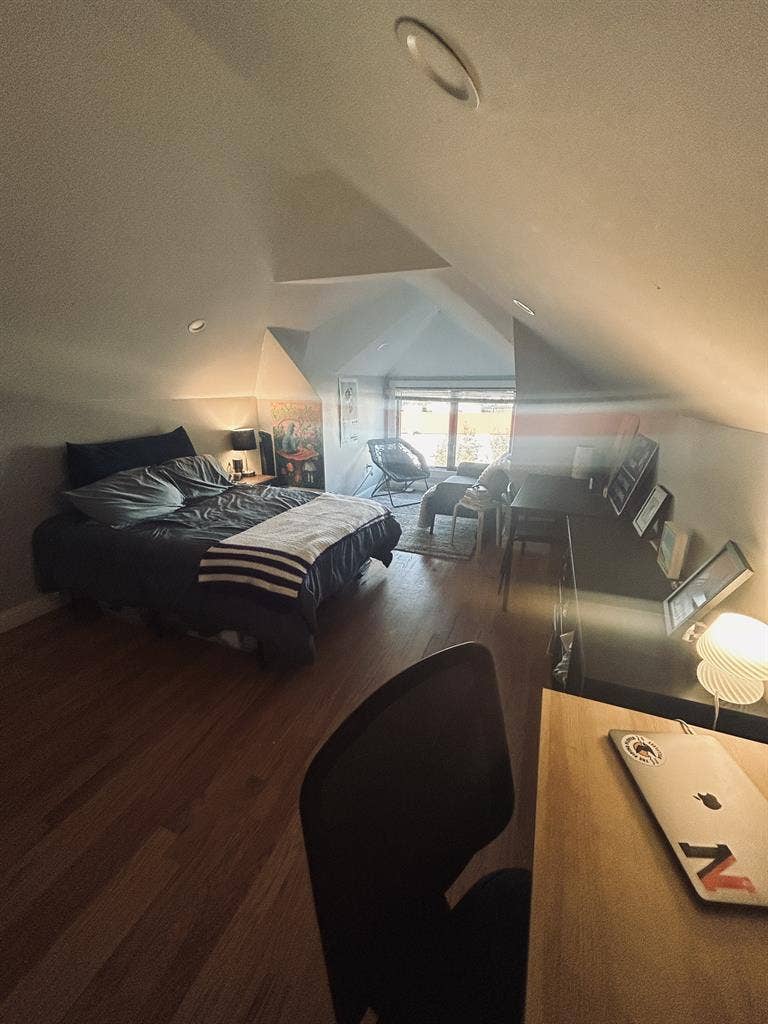 Room to rent in Mission Hill