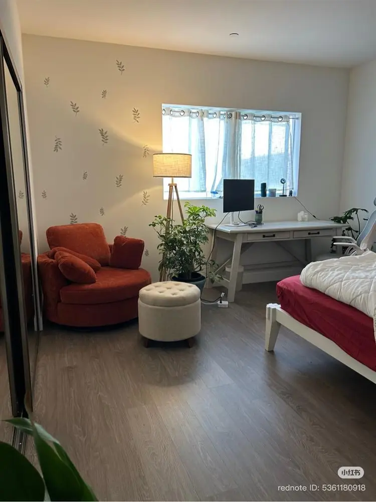 LEASE TRANSFER IN LOVELY KTOWN APT