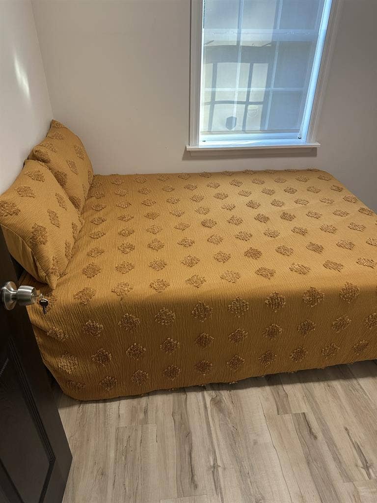 Rooms for rent in Petersburg VA