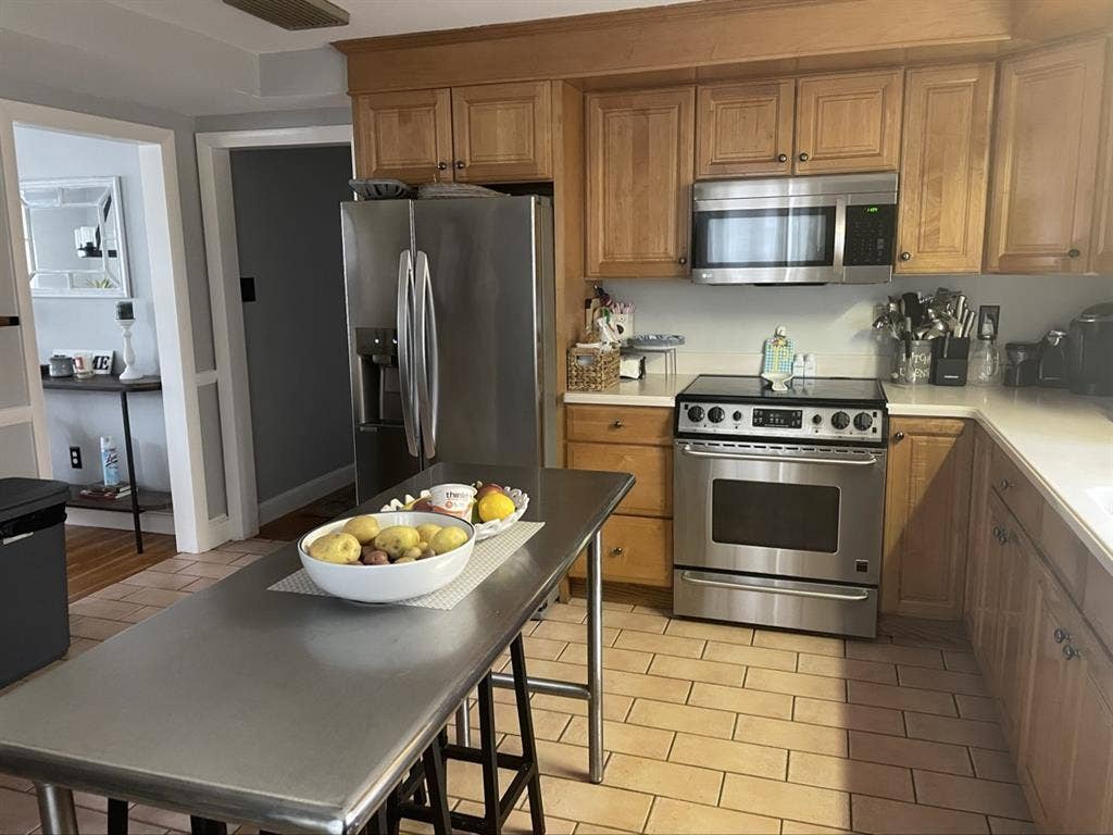 Private Bathroom in Boston!