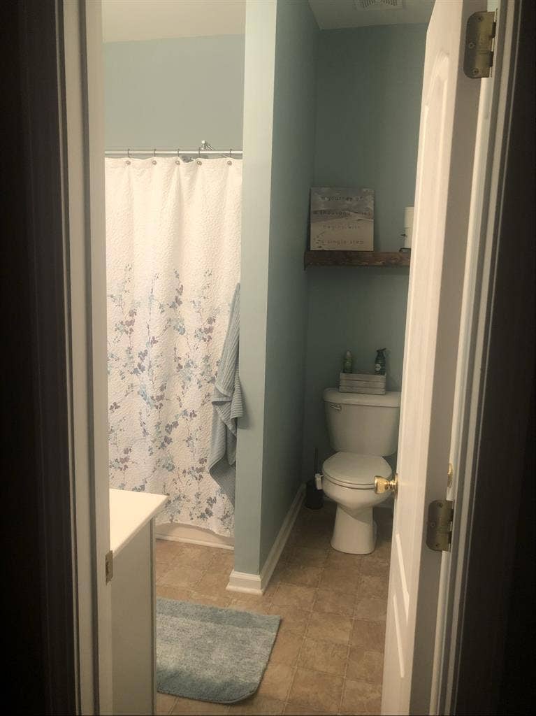 Private Room with Swim/Tennis/Gym