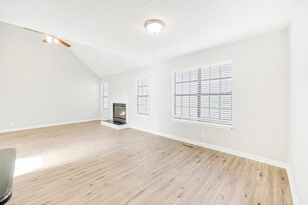 bath single family house