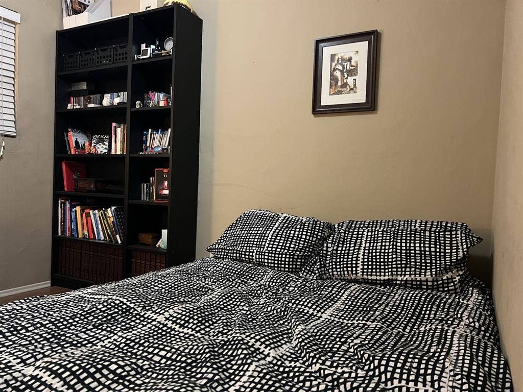 Room for Rent in Paradise Hills