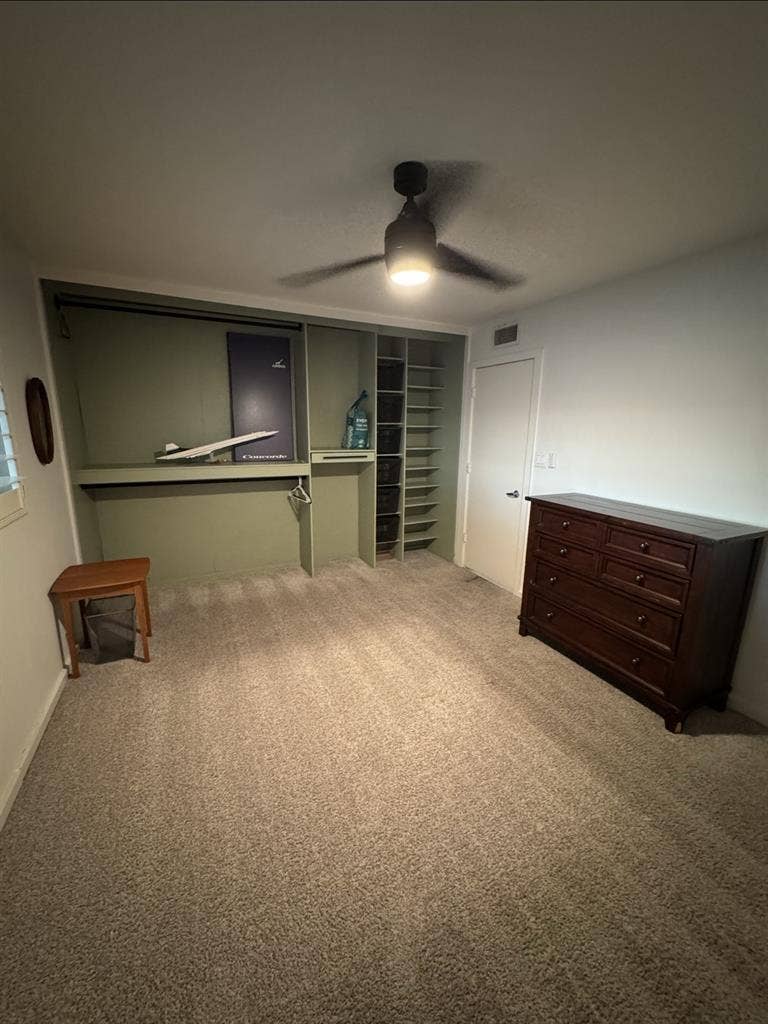 ✨ Private Bed & Bath — Old Town ✨