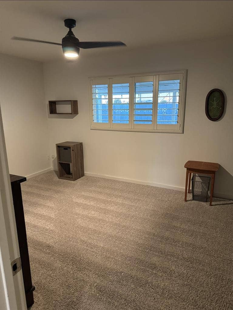 ✨ Private Bed & Bath — Old Town ✨