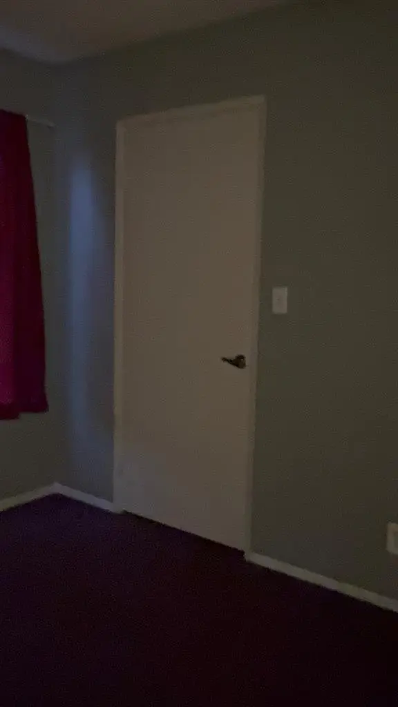 private room and bathroom for rent