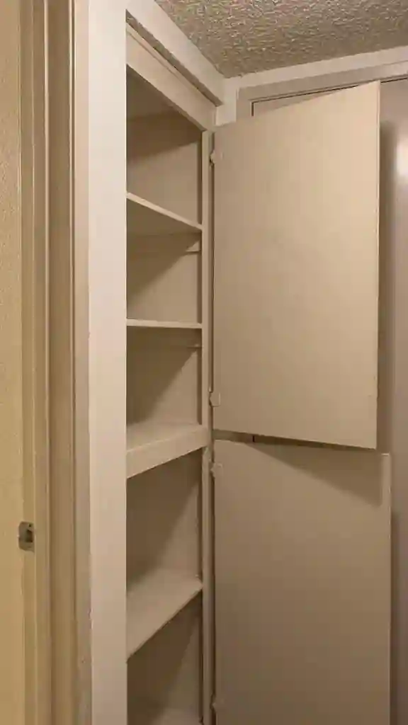 private room and bathroom for rent