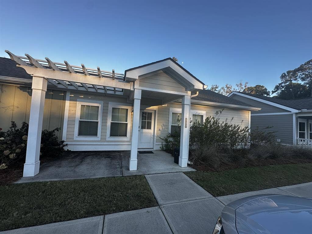 Private room for rent