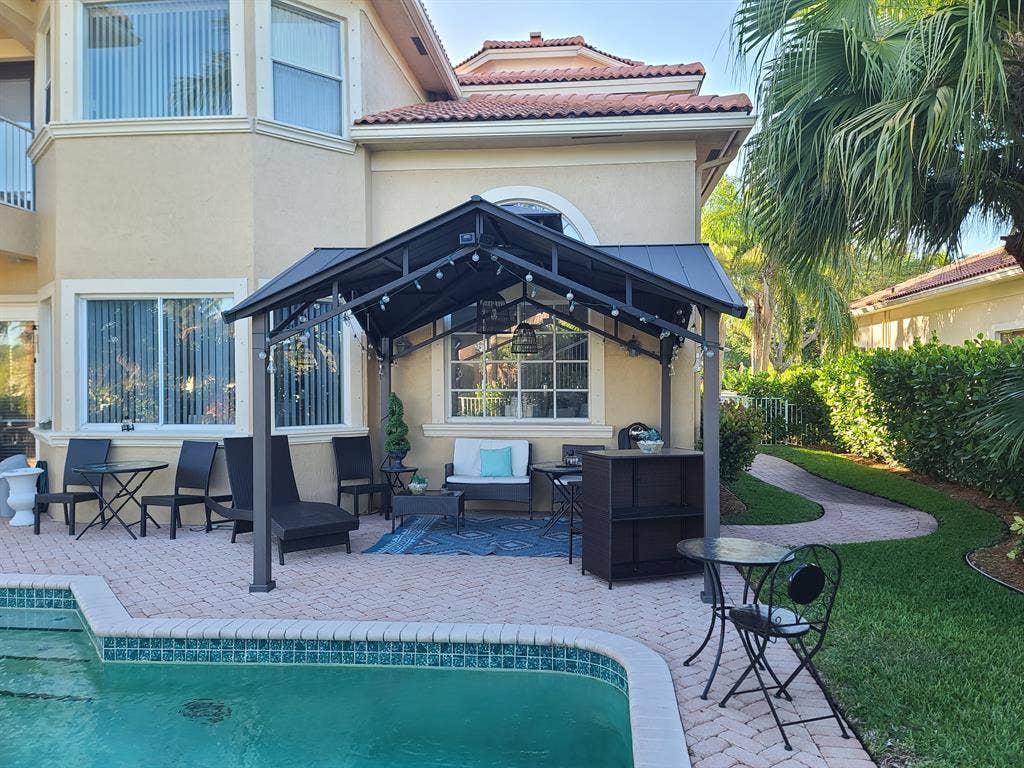 Room for rent in Coral Springs