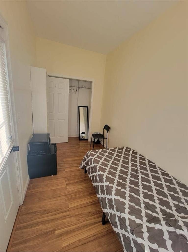 Furniture Private Room close Train