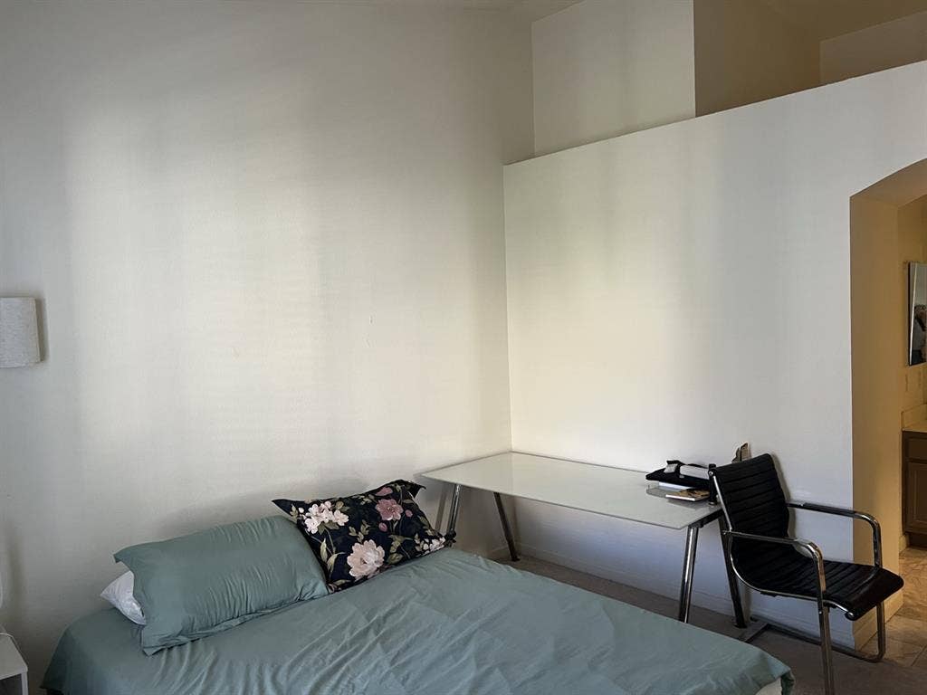 Master bedroom for rent in San Jose