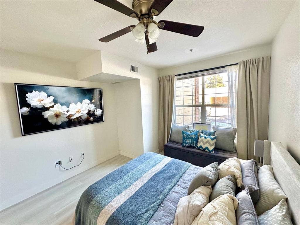 Master Room Available