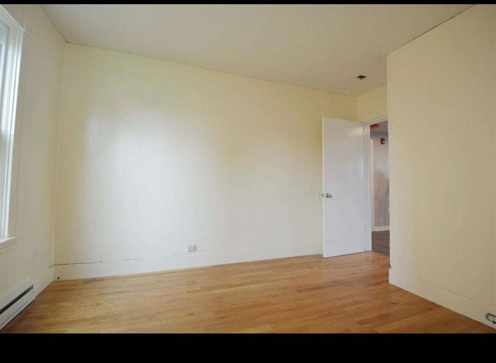 Room For Rent in Leominster, MA
