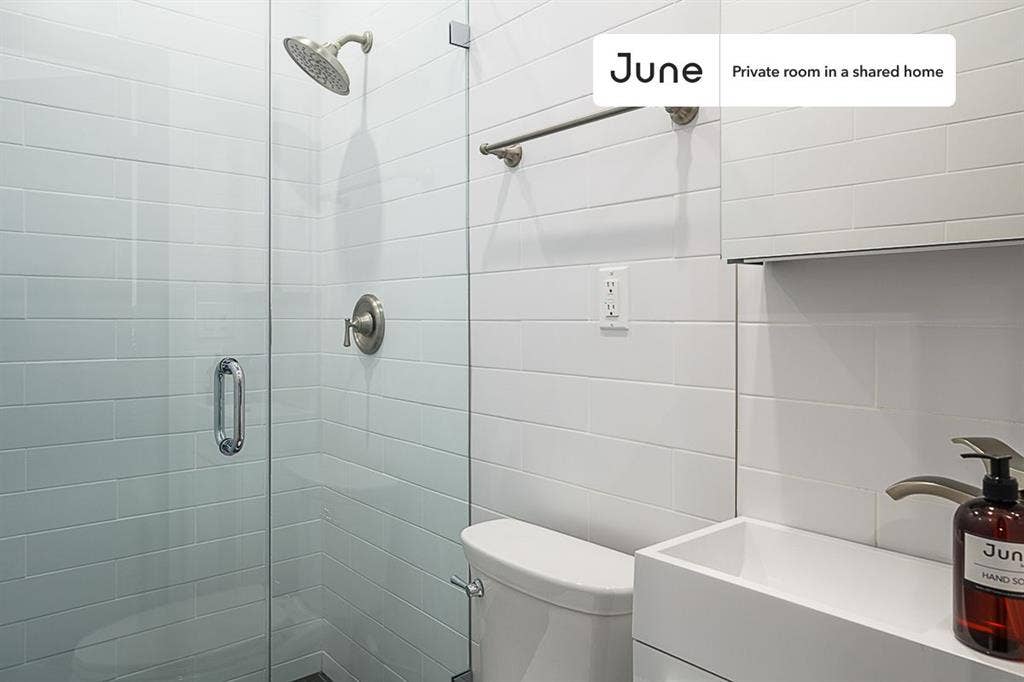 3 BR in New York City