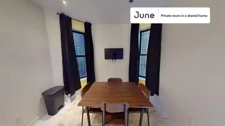 3 BR in New York City