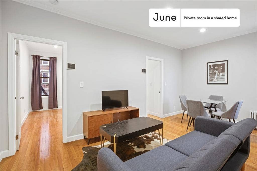 4 BR in New York City