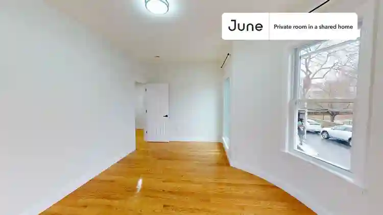 4 BR in Boston