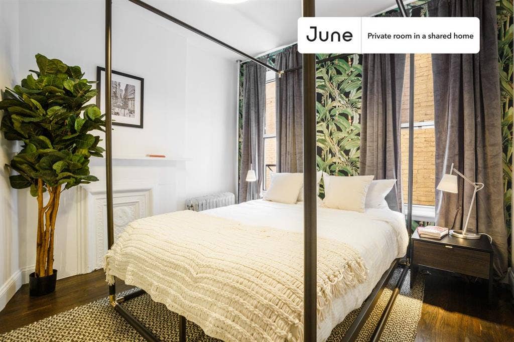 3 BR in New York City