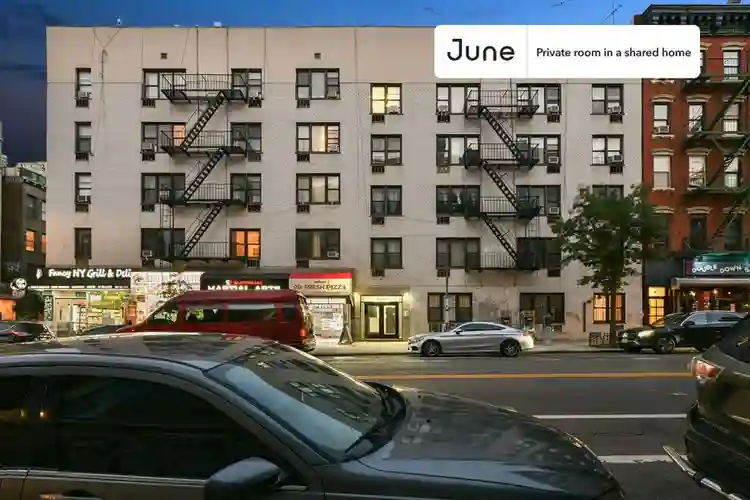 3 BR in New York City