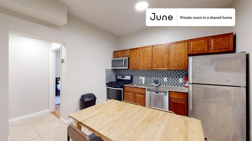 4 BR in New York City