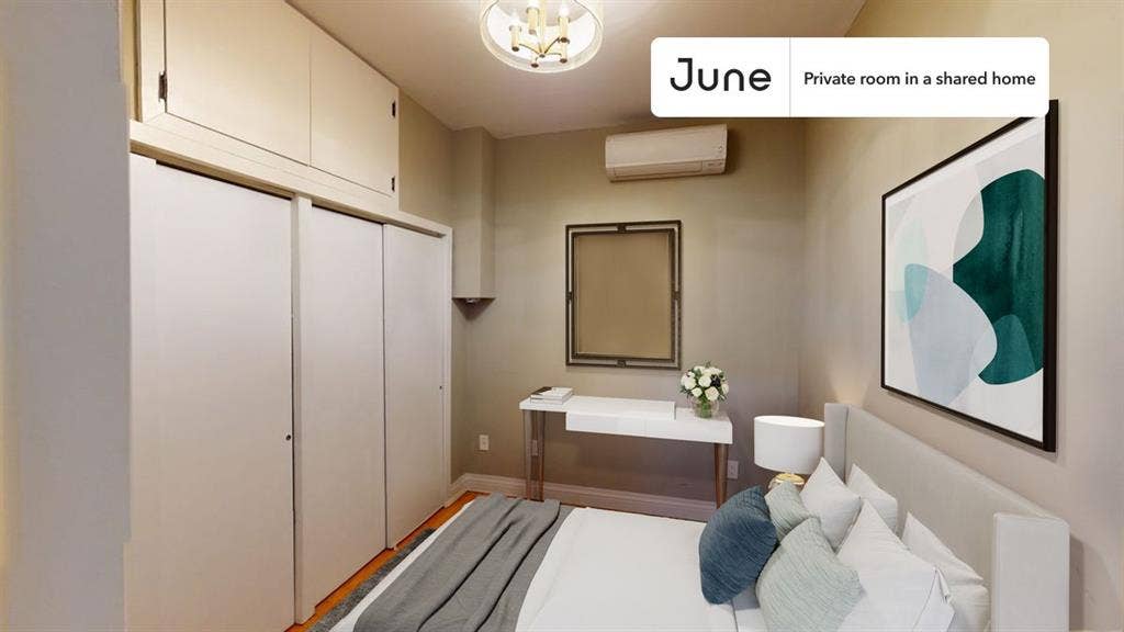 5 BR in New York City