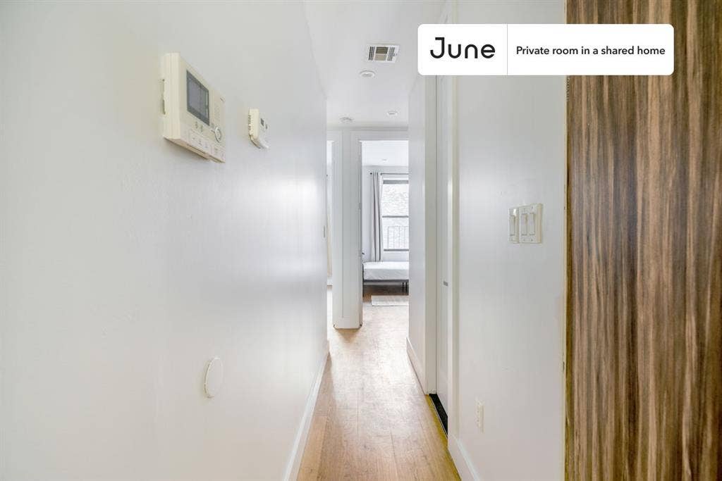 3 BR in New York City