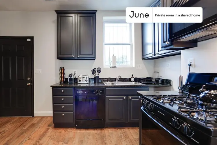 4 BR in Washington DC