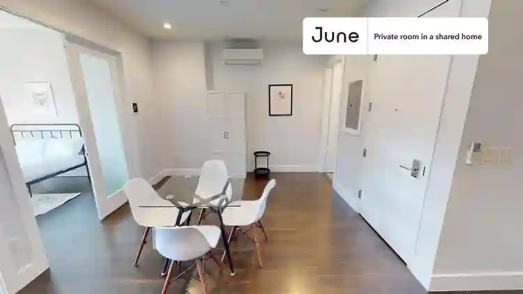 4 BR in New York City